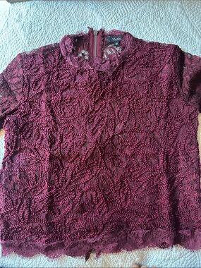 Burgundy Lace Short Sleeve Blouse